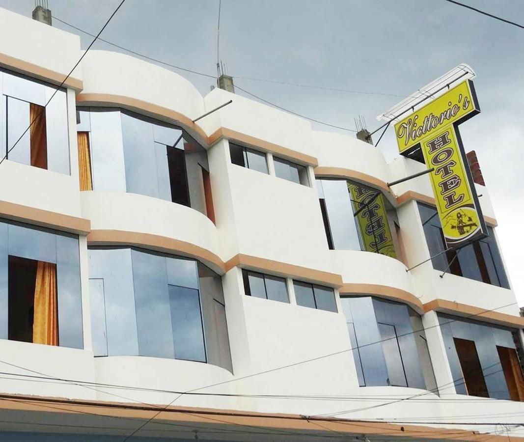 Victtorios Hotel Satipo Exteriör bild